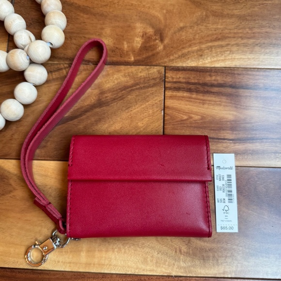 Madewell Red Leather Card Case Wristlet Wallet NWT - Picture 6 of 6